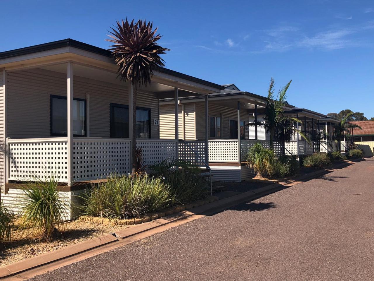 The Sundowner Cabin & Tourist Park Holiday park Whyalla